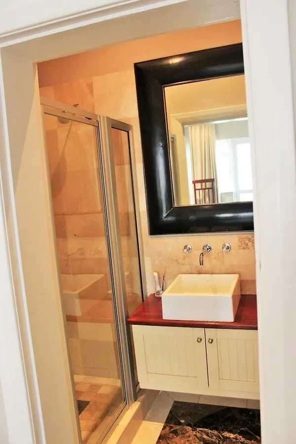 Antrim Luxury Villa Cape Town